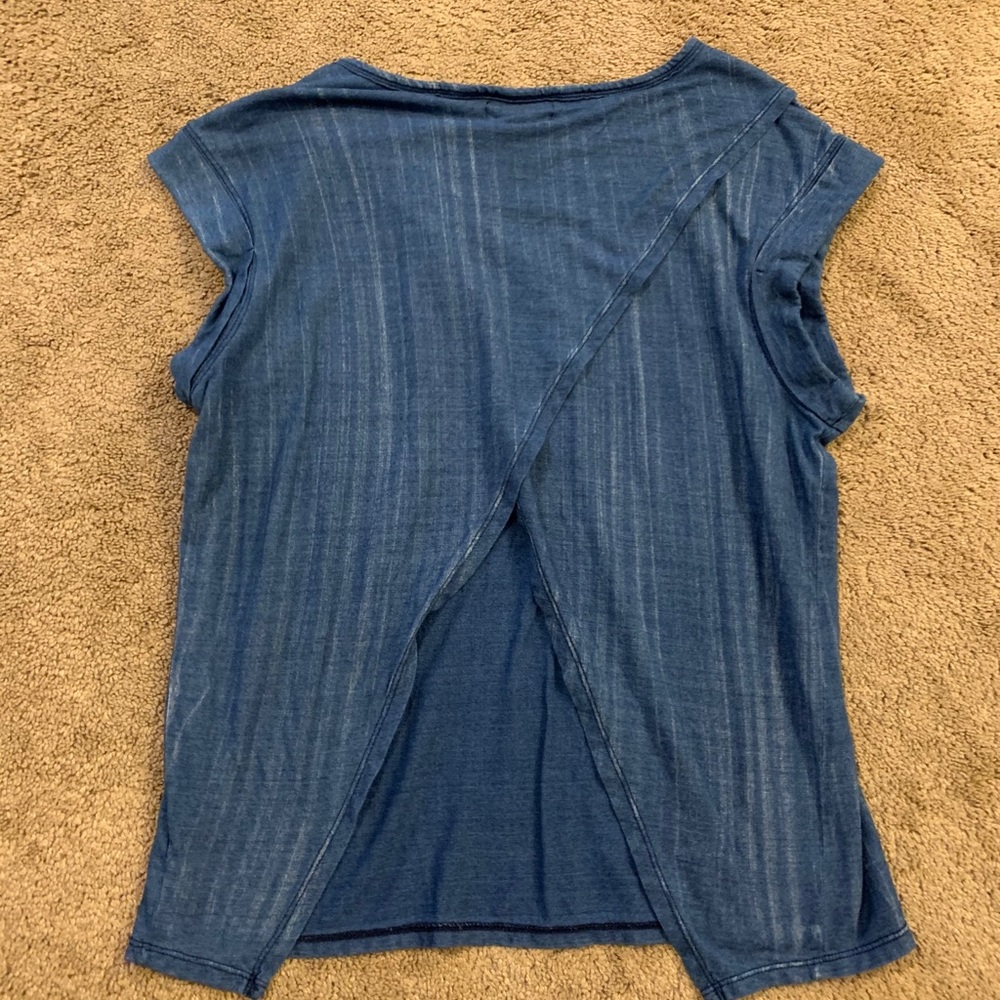 Cloth & Stone Top - Picture 3 of 4